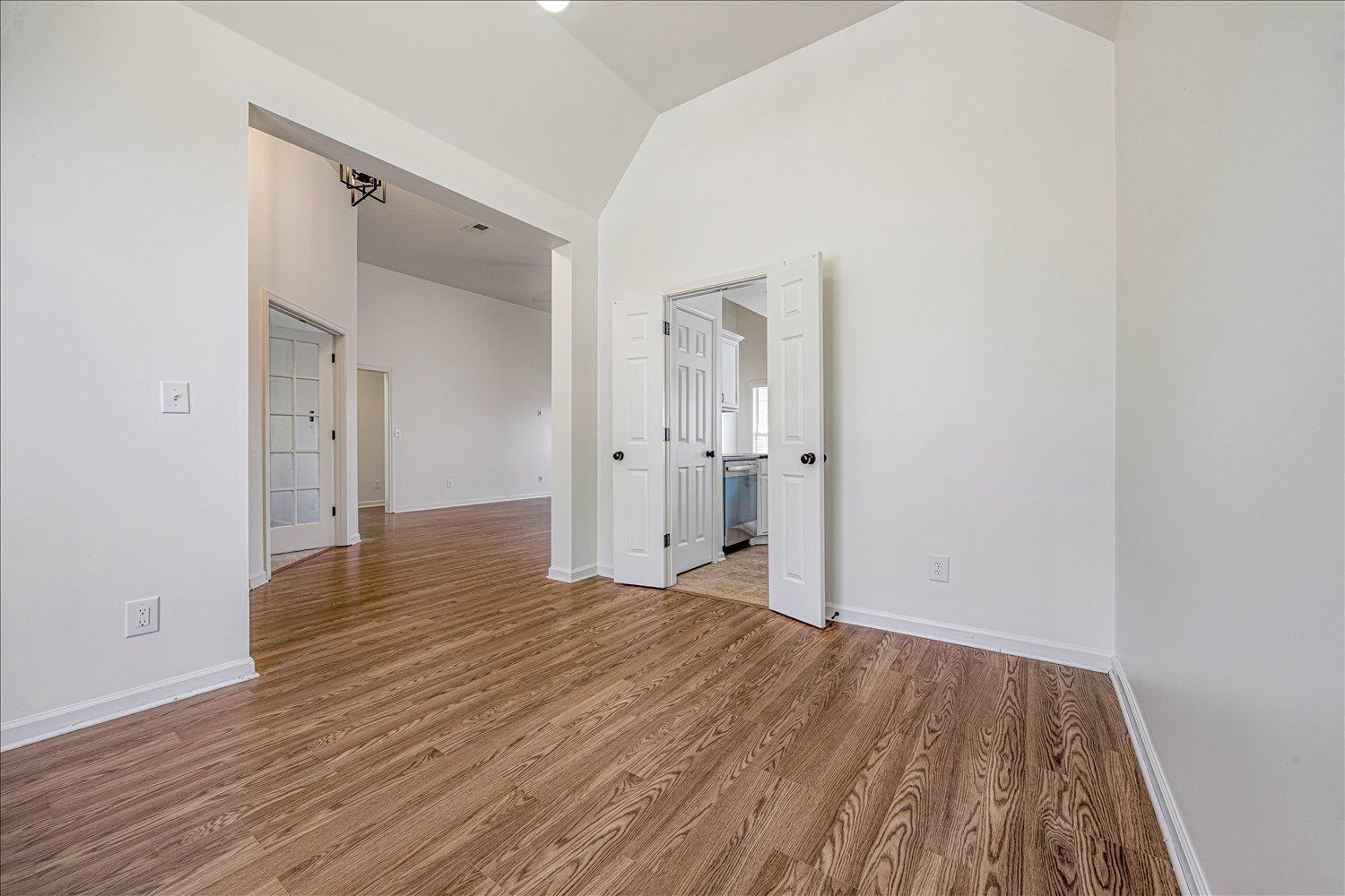 8453 Thor Road Memphis, TN 38018 - Photo 12 of 29 wooden floor in an empty room