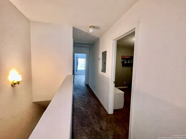 $1,095 | 31 Bratton Drive, Unit 31, San Antonio, TX 78245
