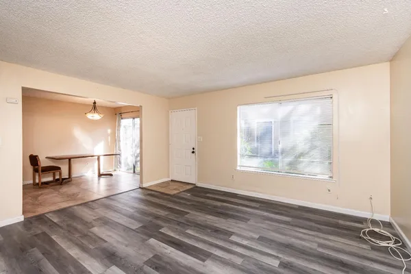 $300,000 | 5736 Shadow Creek Drive, Unit 2, Sacramento, CA 95841