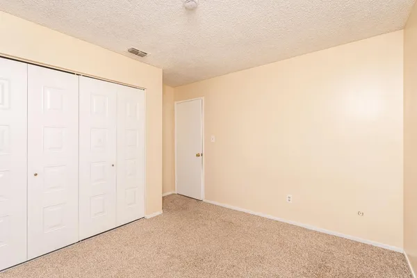 $300,000 | 5736 Shadow Creek Drive, Unit 2, Sacramento, CA 95841