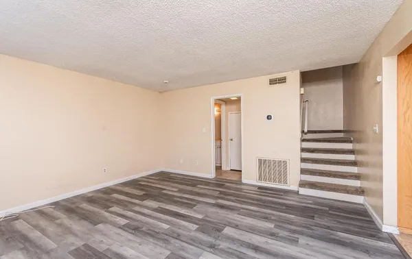 $300,000 | 5736 Shadow Creek Drive, Unit 2, Sacramento, CA 95841