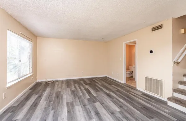 $300,000 | 5736 Shadow Creek Drive, Unit 2, Sacramento, CA 95841