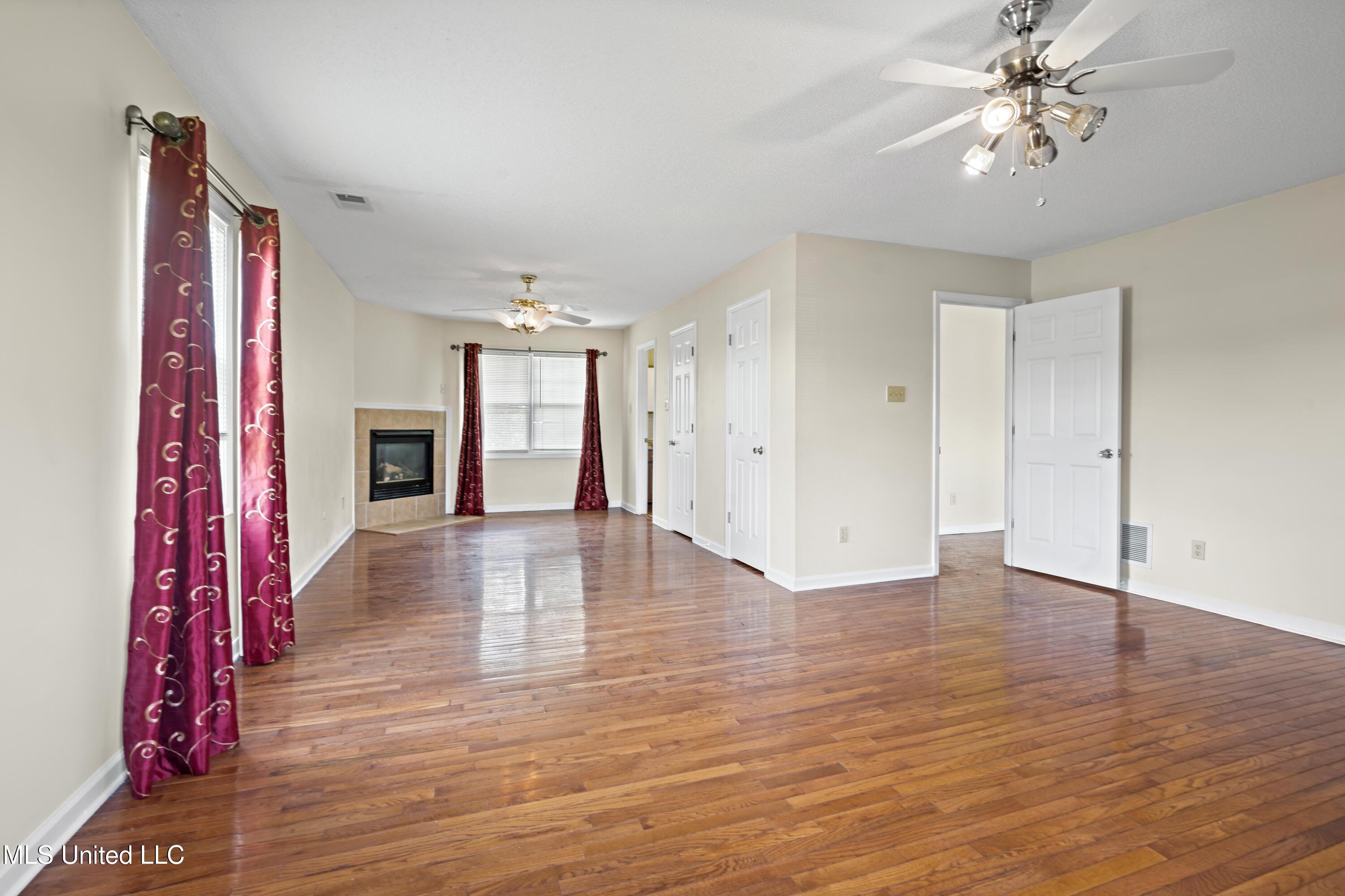 10668 Stark Acres Road Olive Branch, MS 38654 - Photo 13 of 22 Primary Bedroom
