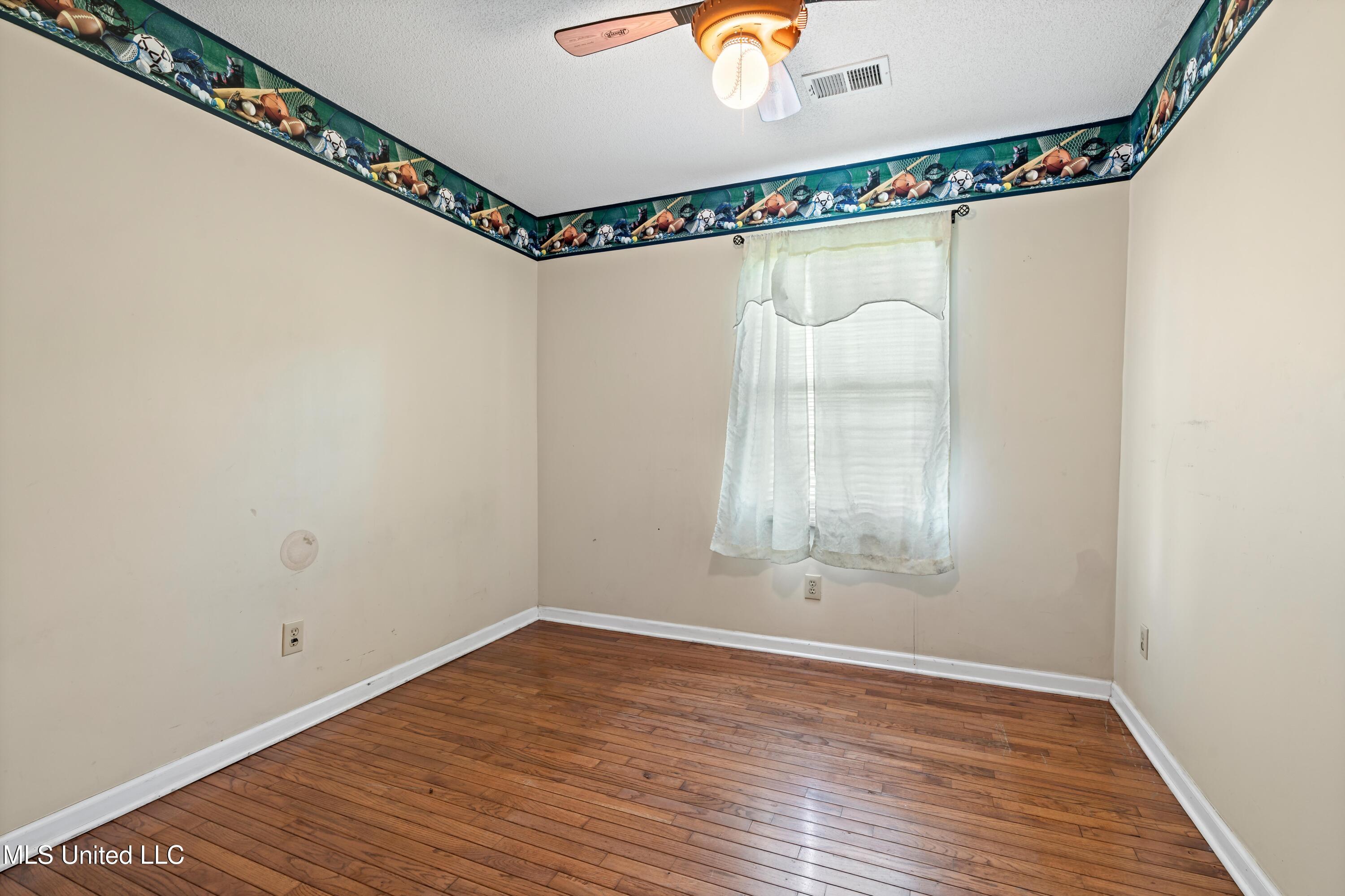 10668 Stark Acres Road Olive Branch, MS 38654 - Photo 19 of 22 Bedroom