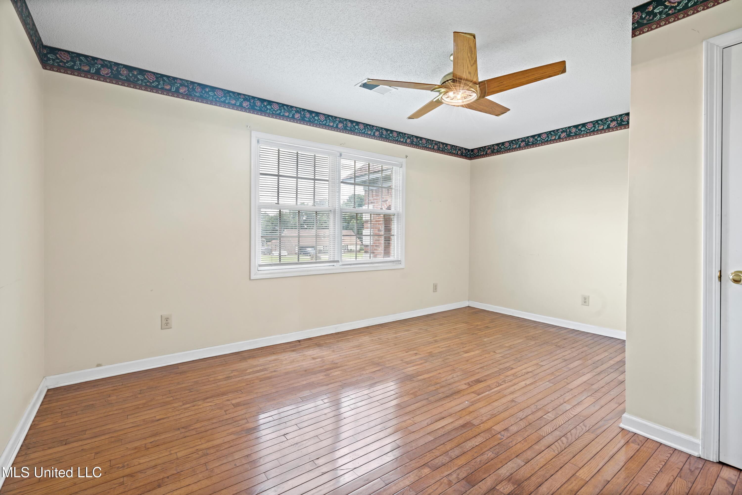 10668 Stark Acres Road Olive Branch, MS 38654 - Photo 21 of 22 Bedroom