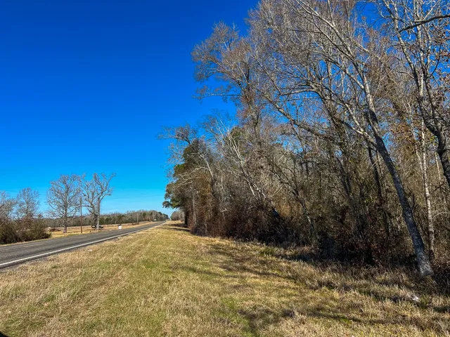 $725,400 | 4 Highway 287, Pennington, TX 75856