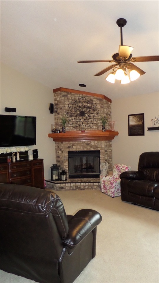 9309 Mill Ridge Run Fort Wayne, IN 46835 - Photo 9 of 17 Gallery Image 9