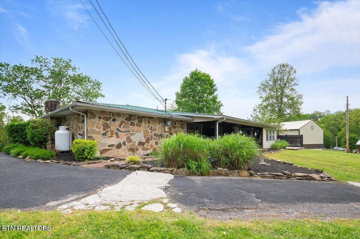 446 Oak Run Road La Follette, TN 37766 - Photo 41 of 50 20250506200707541022000000-o