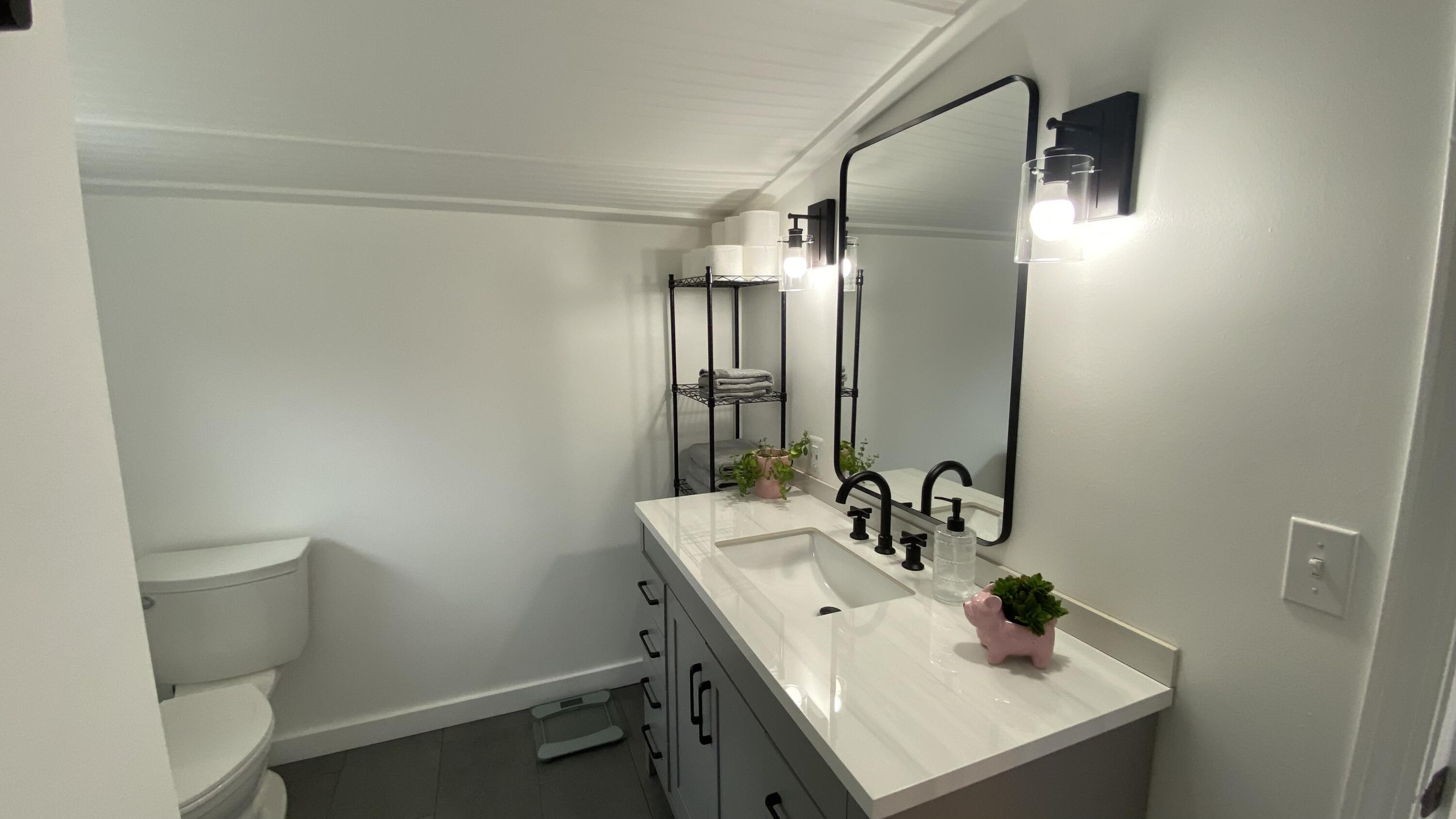 100 Albee Road Augusta, ME 04330 - Photo 52 of 68 master bath2