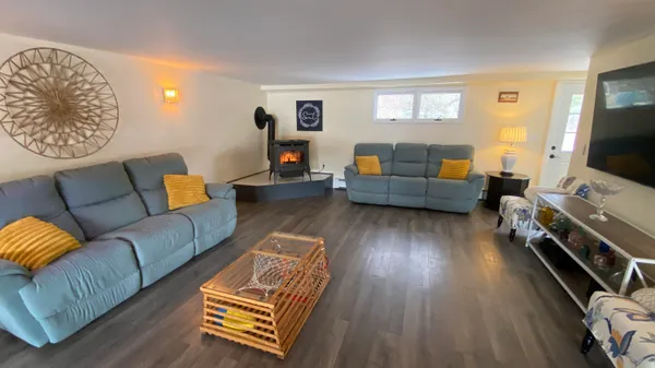 $879,000 | 100 Albee Road, Augusta, ME 04330