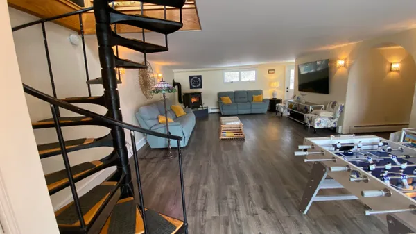 $879,000 | 100 Albee Road, Augusta, ME 04330