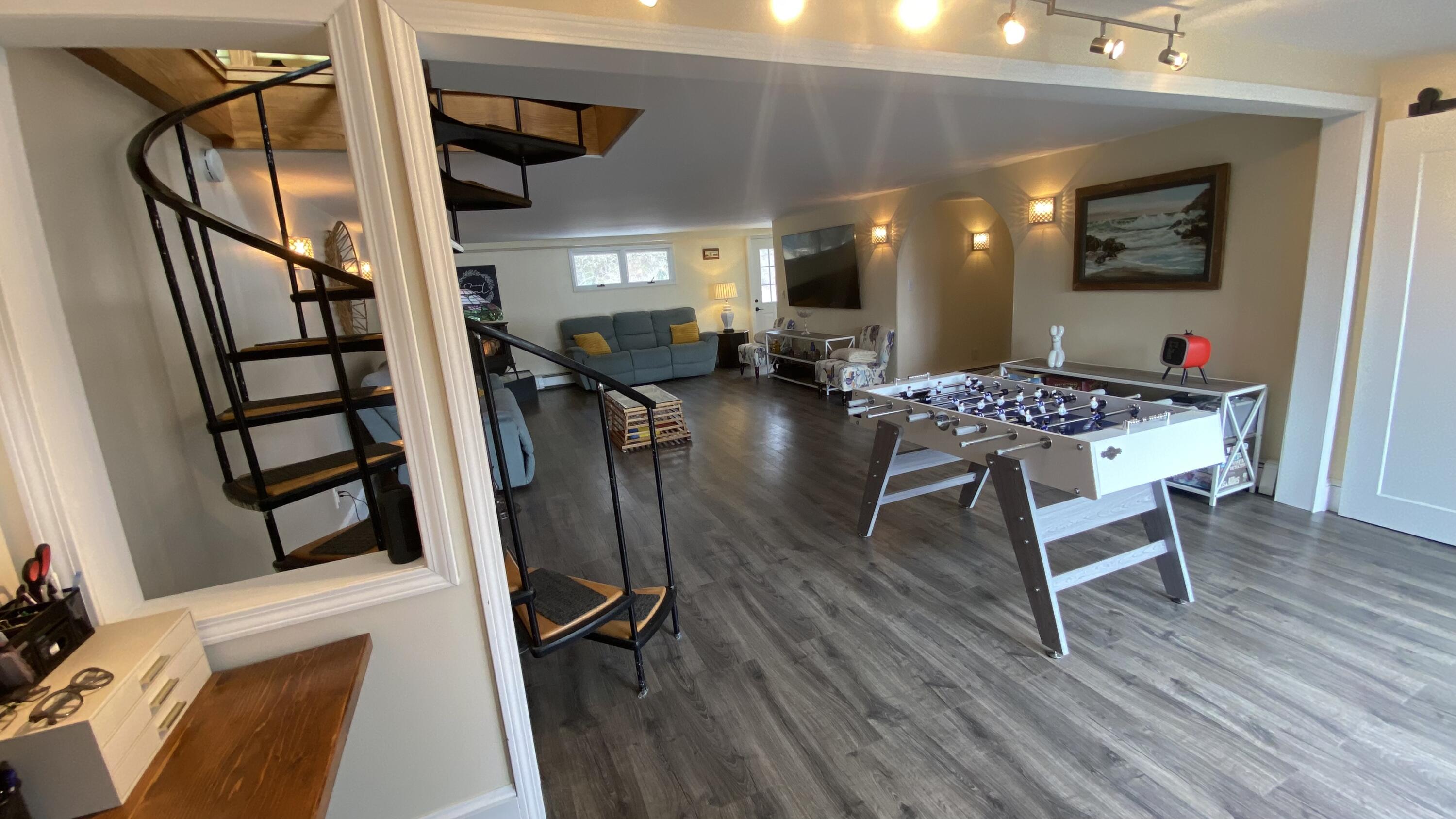 100 Albee Road Augusta, ME 04330 - Photo 58 of 68 family room 2