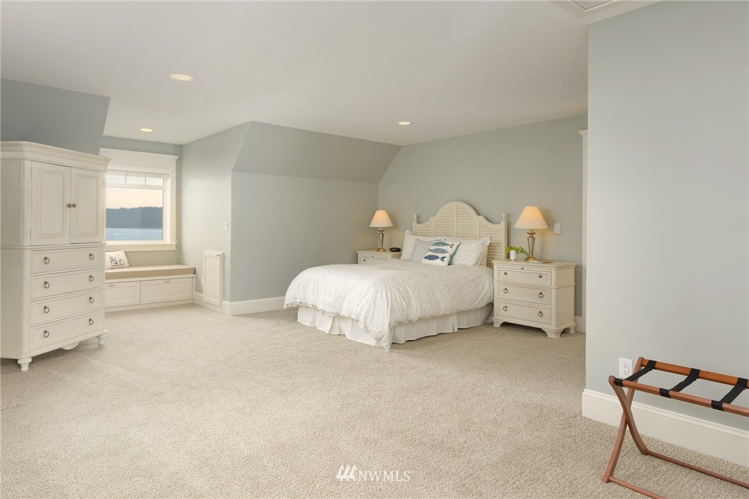 1482 Shine Road Port Ludlow, WA 98365 - Photo 18 of 25 Gallery Image 18
