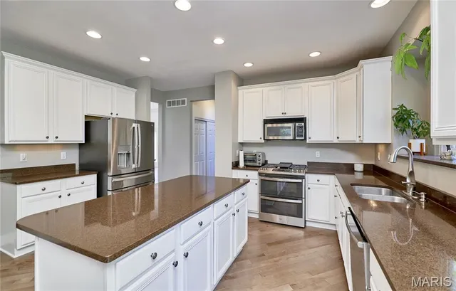 $594,900 | 66 Hickory Meadows Court, O'Fallon, MO 63366