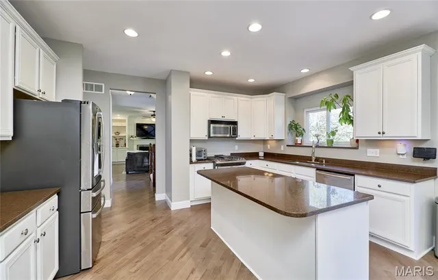 $594,900 | 66 Hickory Meadows Court, O'Fallon, MO 63366