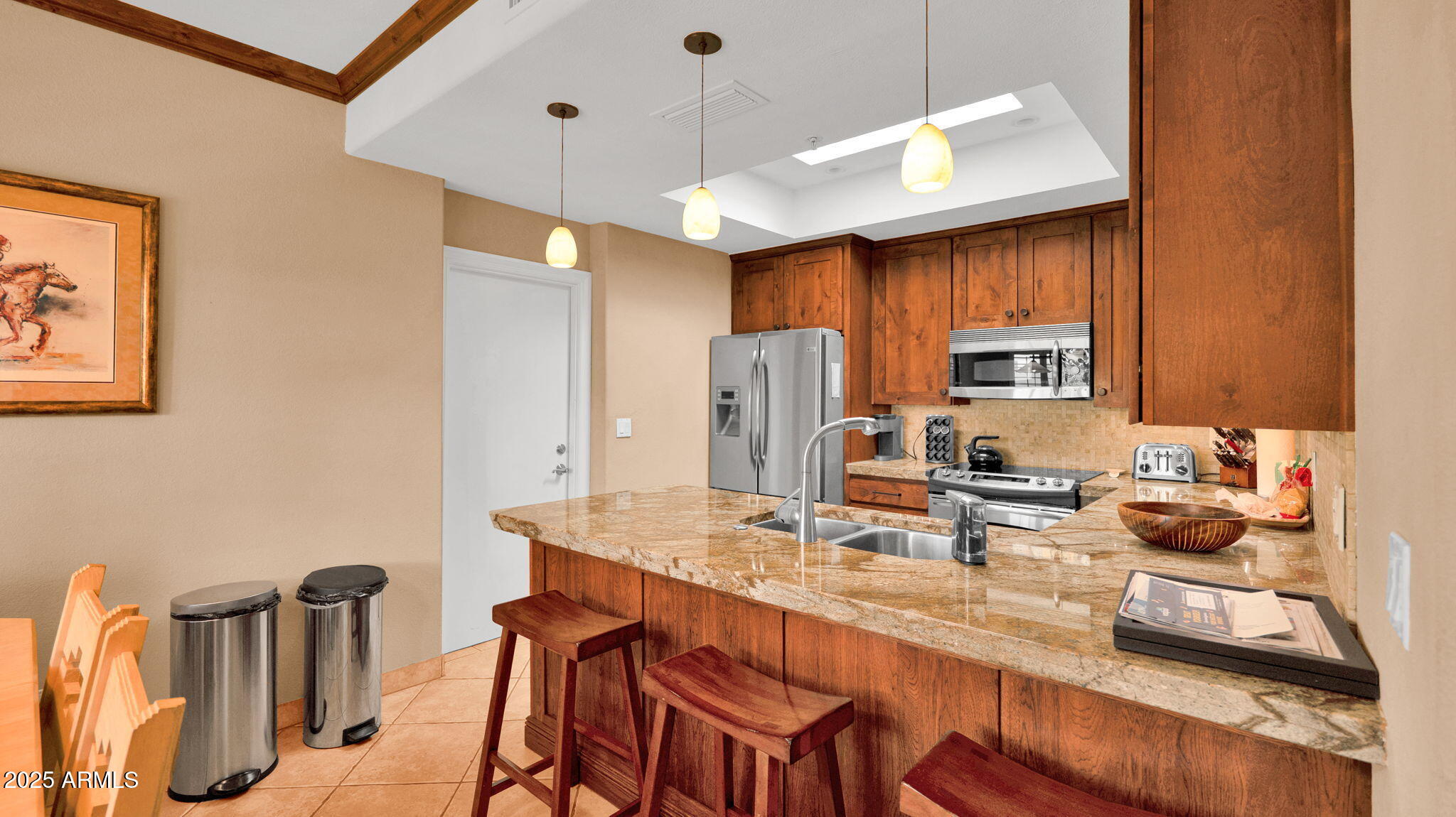 7710 East Gainey Ranch Road, Unit 113 Scottsdale, AZ 85258 - Photo 7 of 33 kitchen