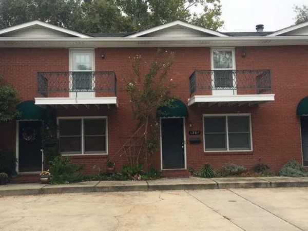 $2,000 | 126 Park Avenue Southeast, Unit A, Aiken, SC 29801