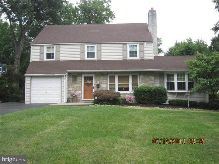 404 Valley View Road Willow Grove, PA 19090 - Photo 1 of 14 Exterior Front