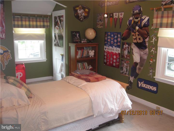 404 Valley View Road Willow Grove, PA 19090 - Photo 12 of 14 Bedroom 2