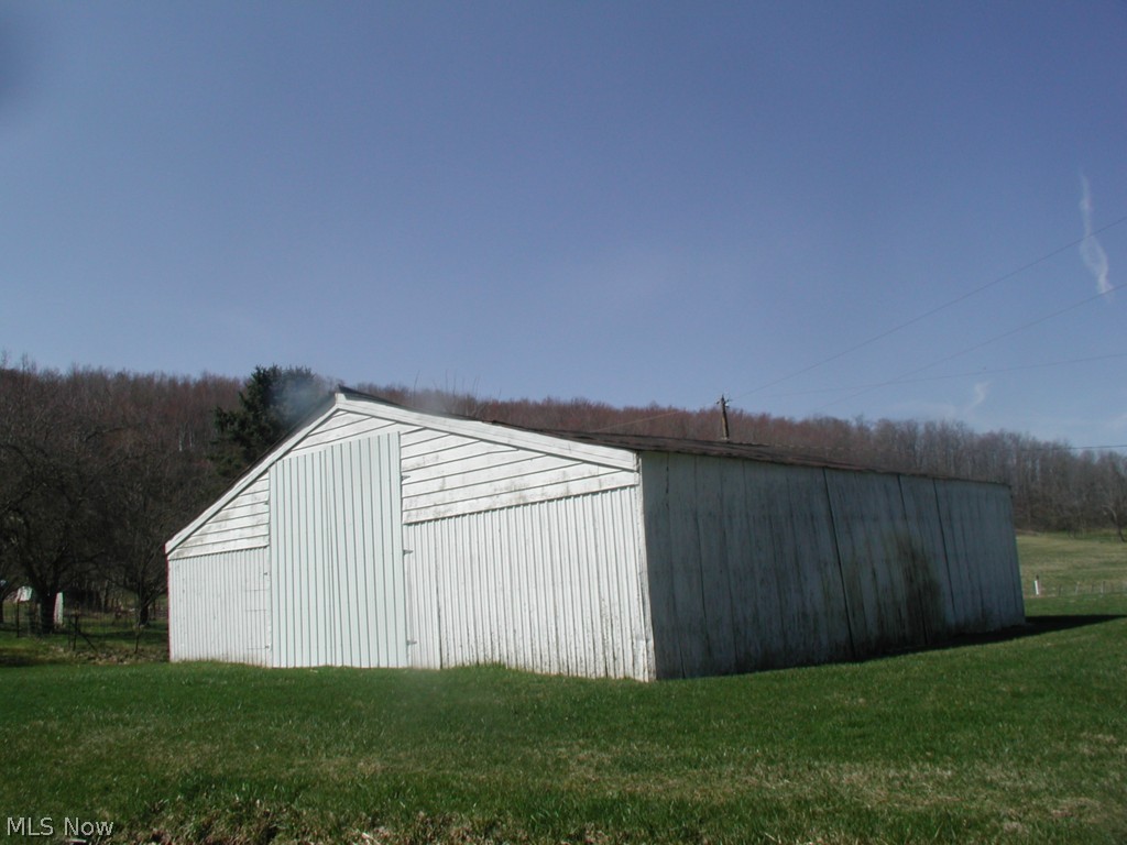 1231 Royal Road Southwest Dellroy, OH 44620 - Photo 2 of 3