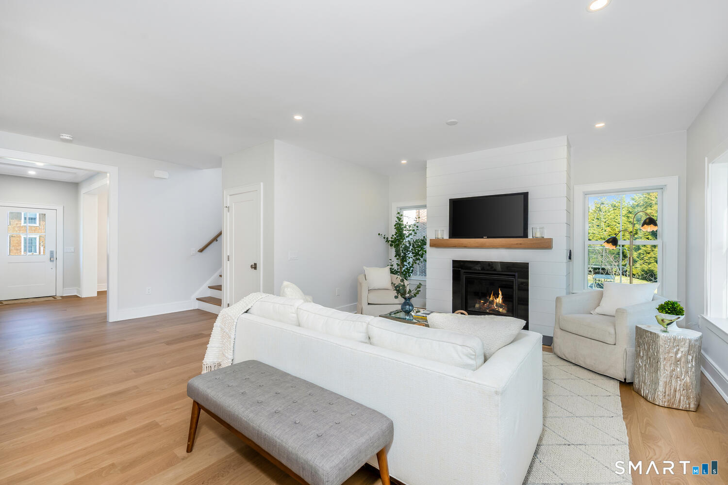 32 Relihan Road Darien, CT 06820 - Photo 16 of 36