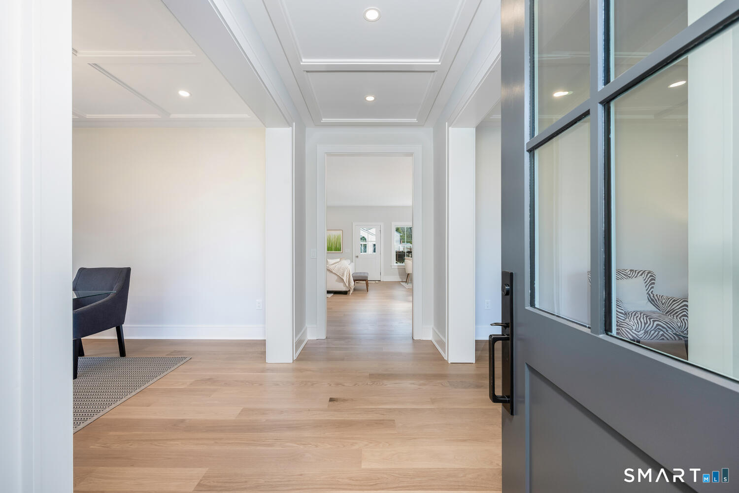 32 Relihan Road Darien, CT 06820 - Photo 3 of 36