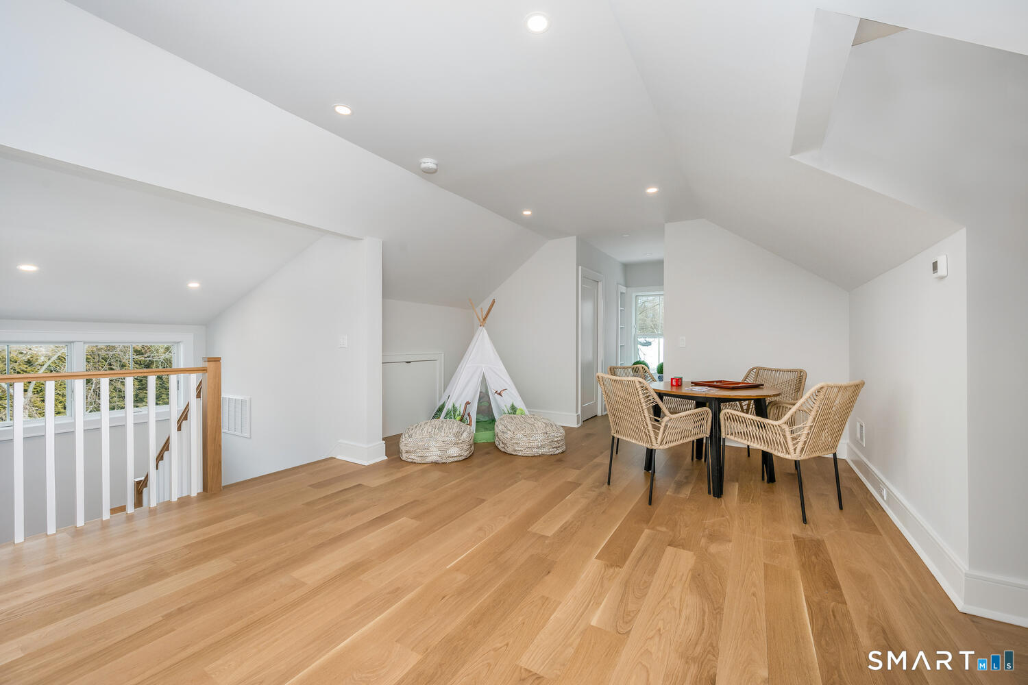 32 Relihan Road Darien, CT 06820 - Photo 32 of 36