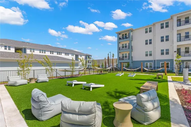 $1,766 | 9720 Beaming Road, Unit A2, Venice, FL 34292