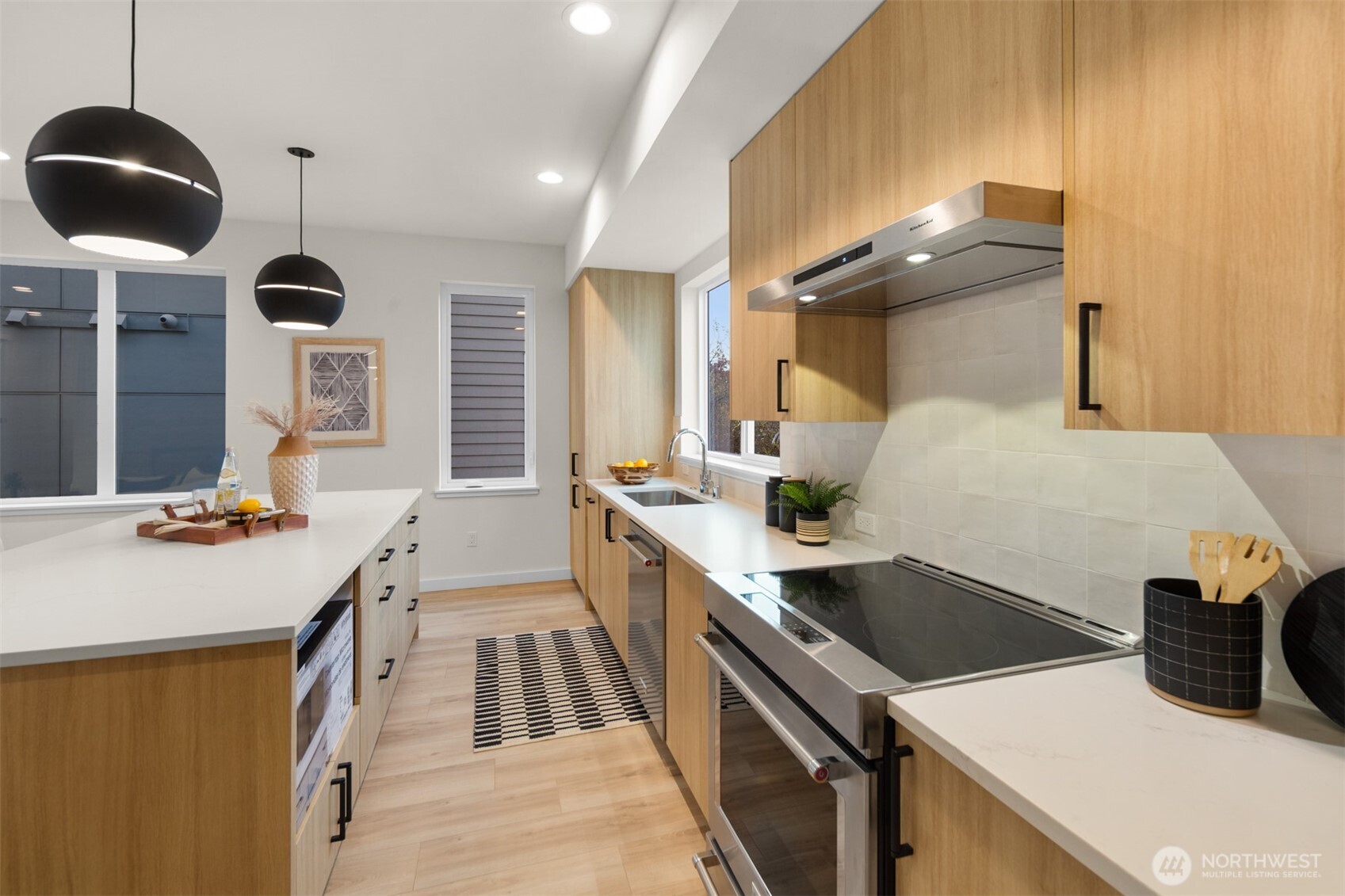 932 Northwest 58th Street Seattle, WA 98107 - Photo 6 of 27