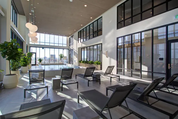 $1,374 | 270 Hennepin Avenue, Unit 616, Minneapolis, MN 55401