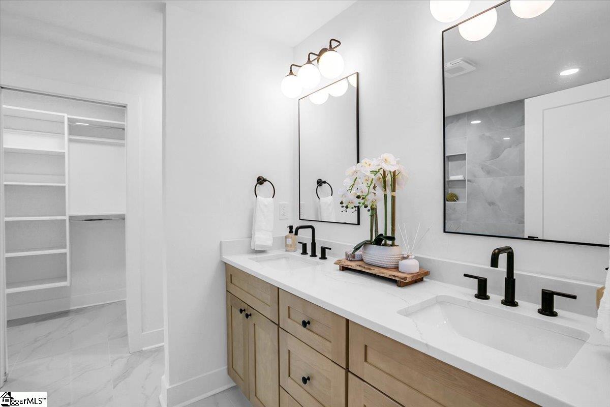 2 Dahlglen Avenue Greenville, SC 29607 - Photo 13 of 25