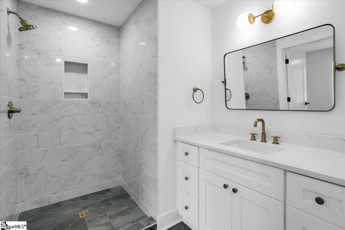 2 Dahlglen Avenue Greenville, SC 29607 - Photo 16 of 25