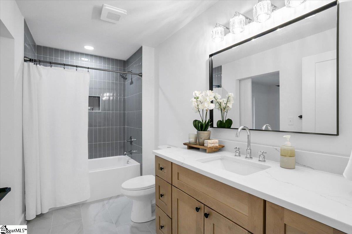 2 Dahlglen Avenue Greenville, SC 29607 - Photo 18 of 25