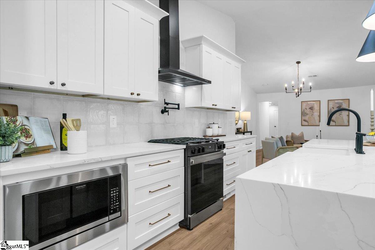 2 Dahlglen Avenue Greenville, SC 29607 - Photo 10 of 25