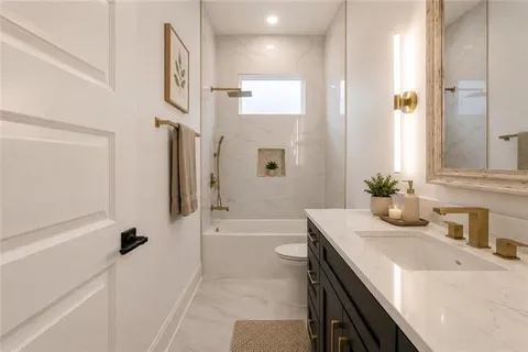 $369,000 | 5321 Wingate Drive, New Orleans, LA 70122