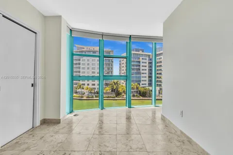 $5,800 | 6000 Indian Creek Drive, Unit 6A, Miami Beach, FL 33140