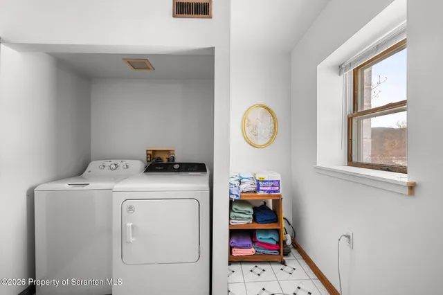 $240,000 | 532 State Rte 92 South, Tunkhannock, PA 18657