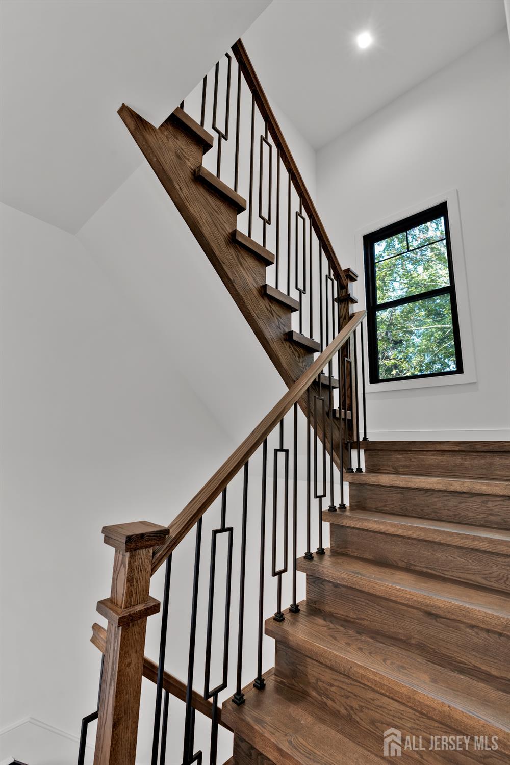 243 High Street Metuchen, NJ 08840 - Photo 35 of 53