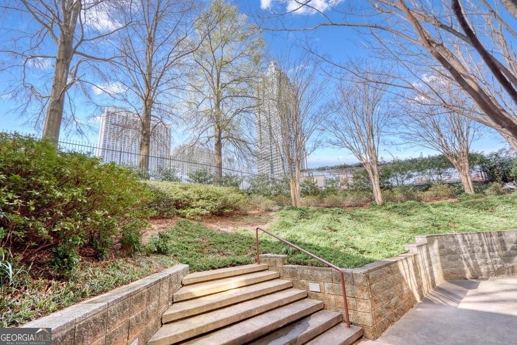 120 Ralph McGill Boulevard Northeast, Unit 811 Atlanta, GA 30308 - Photo 27 of 31