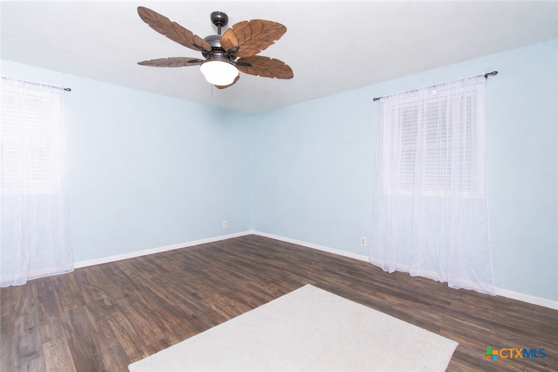 4512 Briar Cliff Road Temple, TX 76502 - Photo 16 of 20 Primary Bedroom