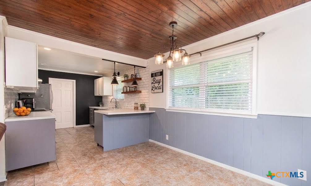 4512 Briar Cliff Road Temple, TX 76502 - Photo 5 of 20 Kitchen And Dining Room