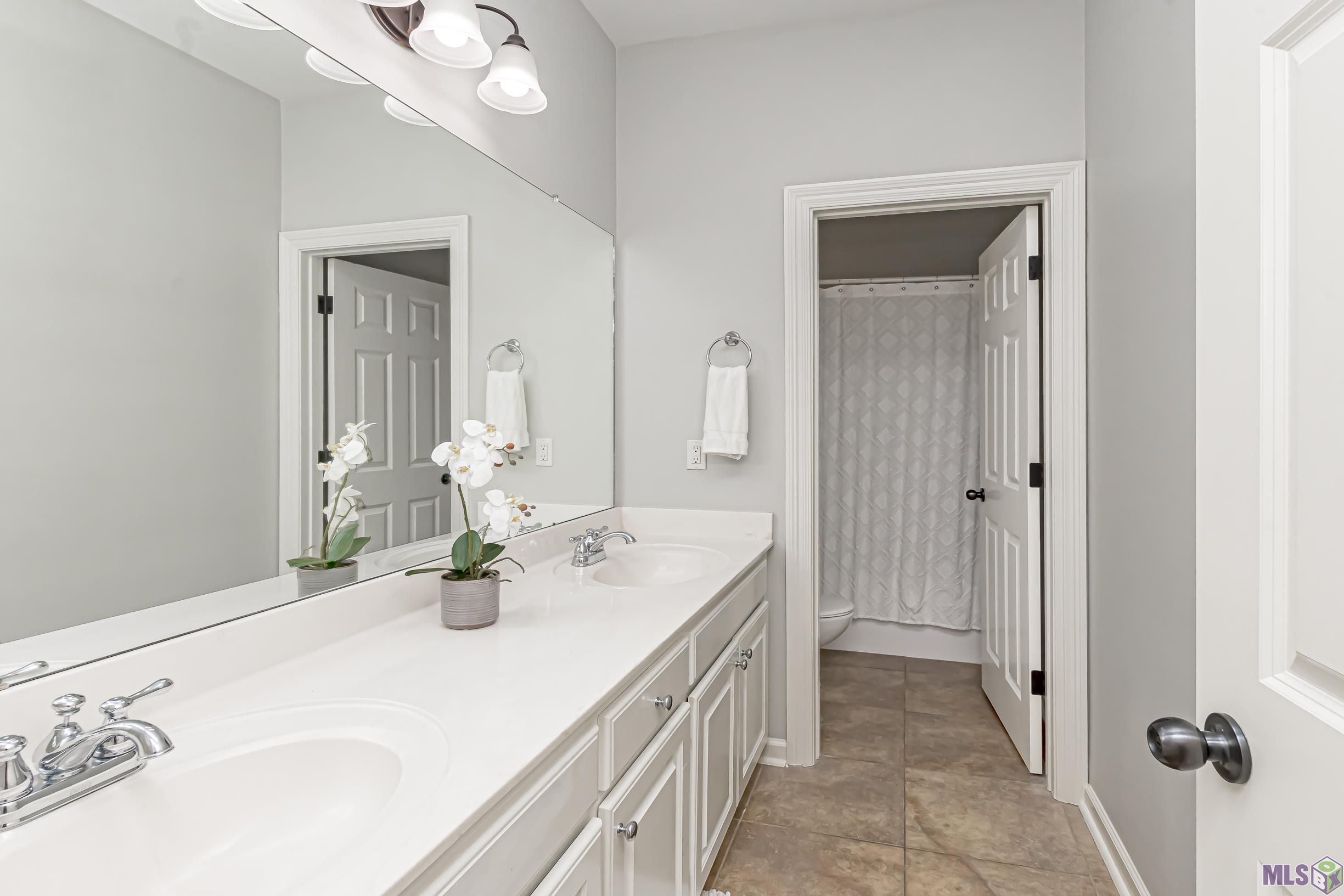 8808 Magnolia Leaf Avenue Baton Rouge, LA 70810 - Photo 19 of 35