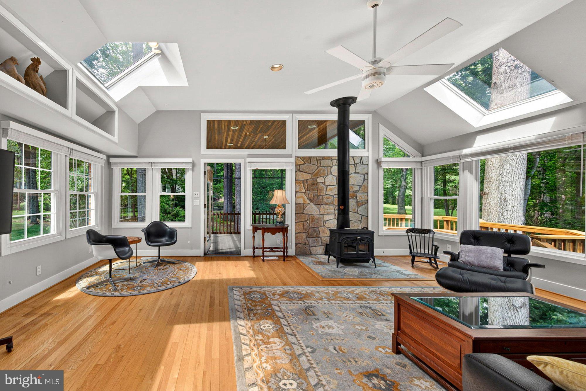 11416 Vale Road Oakton, VA 22124 - Photo 39 of 116 Gallery Image 39