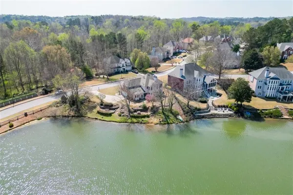 $695,000 | 3795 Regal Oaks Drive, Suwanee, GA 30024