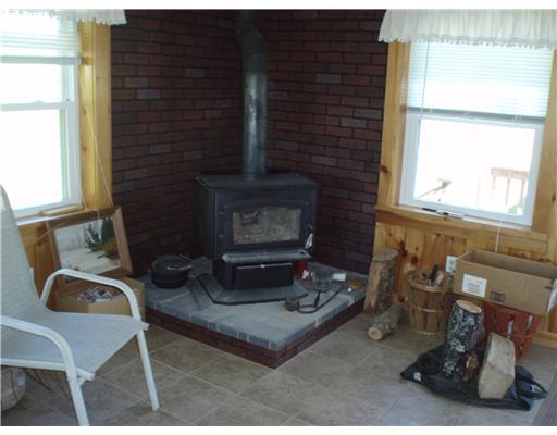 166 Moose Brook Road Houlton, ME 04730 - Photo 11 of 14 Den/Family/Great Room.