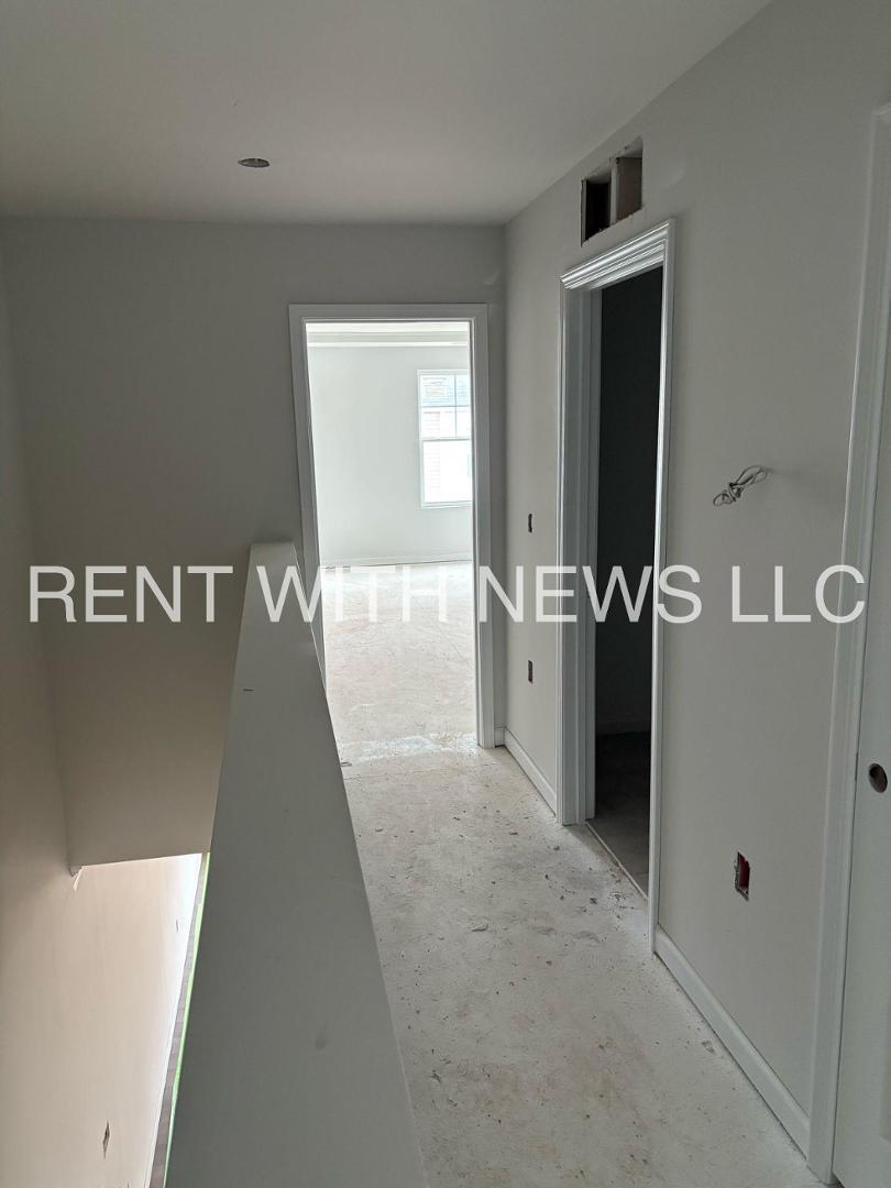 273 Paramount Drive Smithfield, NC 27577 - Photo 2 of 8 Photo #2