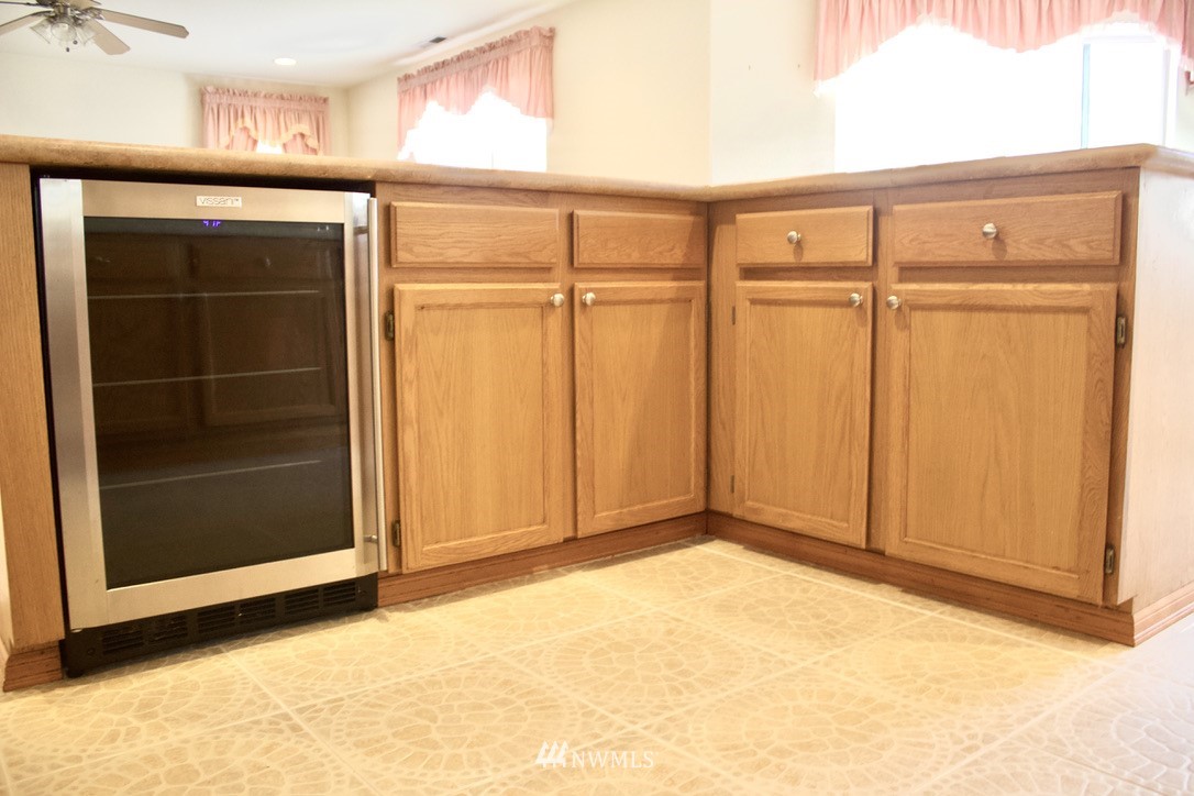 14564 Southeast 154th Street Renton, WA 98058 - Photo 11 of 38