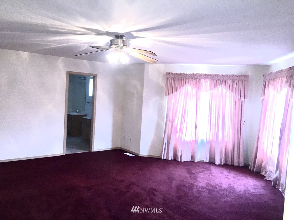 14564 Southeast 154th Street Renton, WA 98058 - Photo 15 of 38