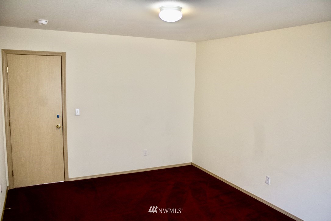 14564 Southeast 154th Street Renton, WA 98058 - Photo 20 of 38