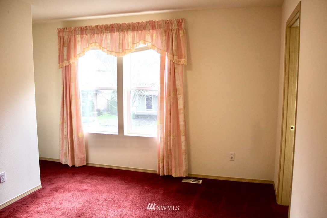 14564 Southeast 154th Street Renton, WA 98058 - Photo 22 of 38